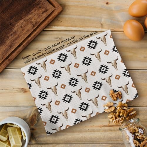 Boho Western Kitchen Towels, Retro Bull Skull Hand Towels, Trendy Vintage Skull Cow Head Dish Towels Dishcloths Tea Towels for Kitchen, Aztec Longhorn Preppy Kitchen Bath Decor Set of 2, 16x24in