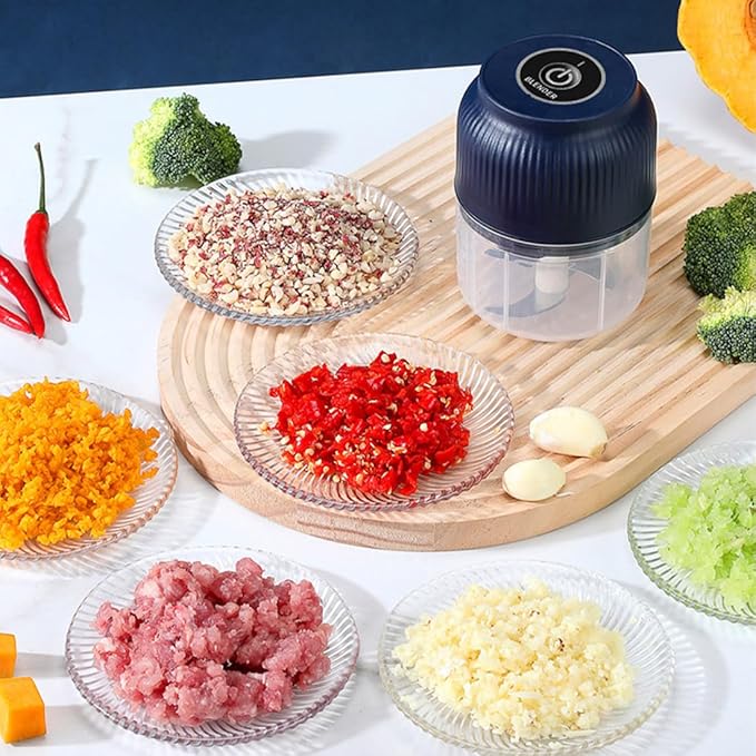 Electric Garlic Chopper, Mini Portable Veggie Chopper, Electric Onion Grinder with 6 Sharp Blade, Mini Food Processor with Container for Mashing Onion, Garlic, Chili, Ginger (2PCS*Blue)