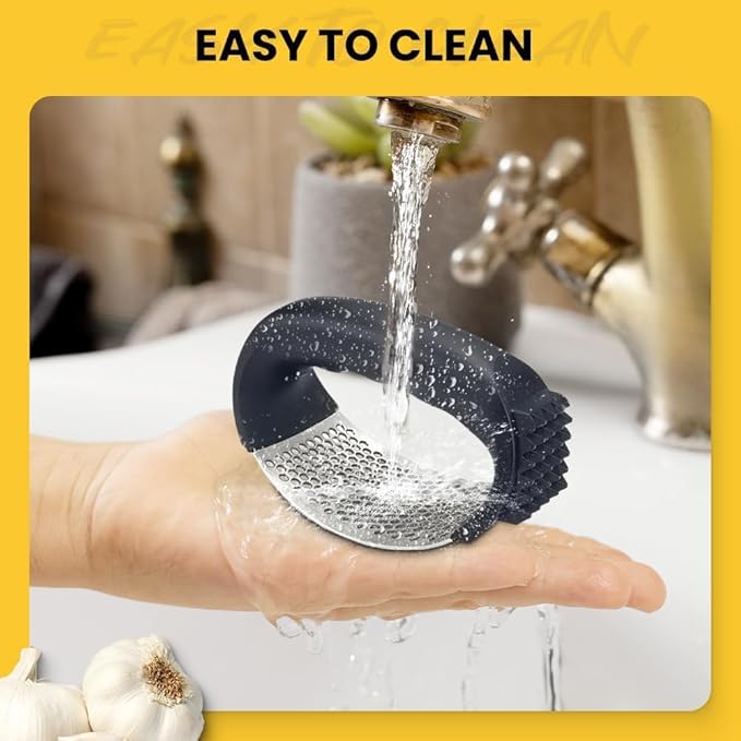 Garlic Press Rocker Stainless Steel, Garlic Crusher with Peeler & Cleaning Brush, Easy to Use Garlic Mincer for Kitchen Cooking, Ergonomic Garlic Chopper Tool, Durable Garlic Presser Gadget (Black)