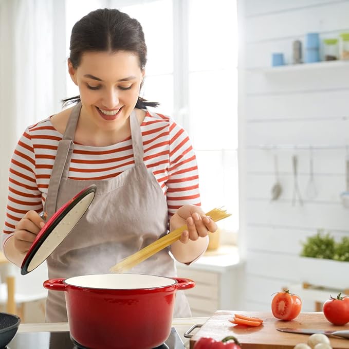 Enameled Cast Iron Dutch Oven, 4.5QT Heavy Duty Cooking Pot with Lid, Oven Safe up to 500° F for Sourdough Bread Baking, Braising, Stew, Family And Friends Best Gifts, Red
