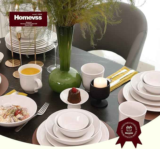 Pearl Dots Stoneware Dinnerware Set (16pc Set, White)