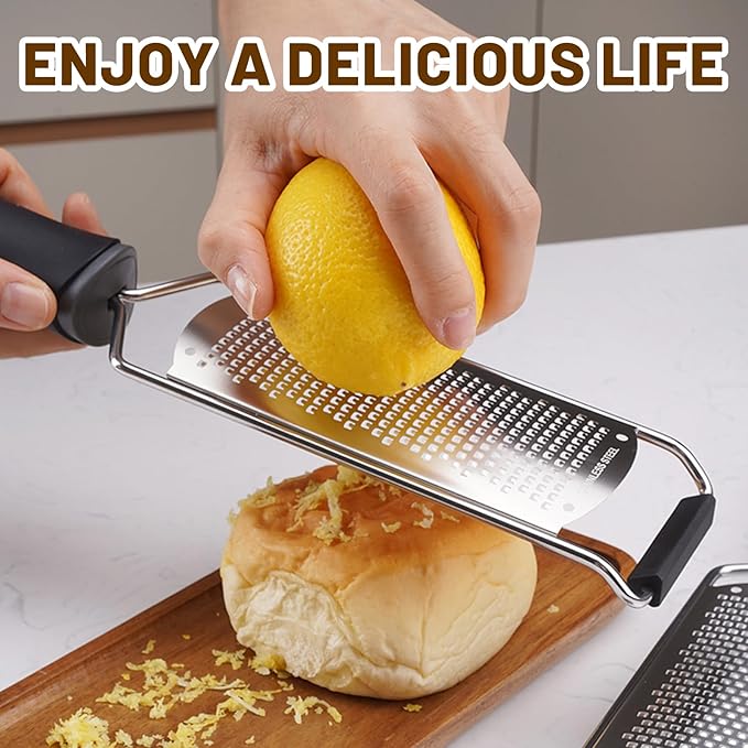 Cheese Grater Lemon Zester, Stainless Steel Grater Citrus Zester Tool for Parmesan Cheese Lemon, Ginger, Cheese, Nutmeg, Potato, Chocolate and Garlic, With Protective Cover-Red