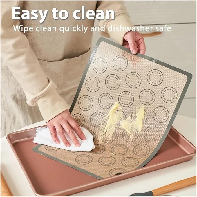 1 Piece Silicone Baking Mat Non Stick Heat Resistant Oven Liner Sheet for Cookie Macaron Bread Tool(Red 42x29.5cm)