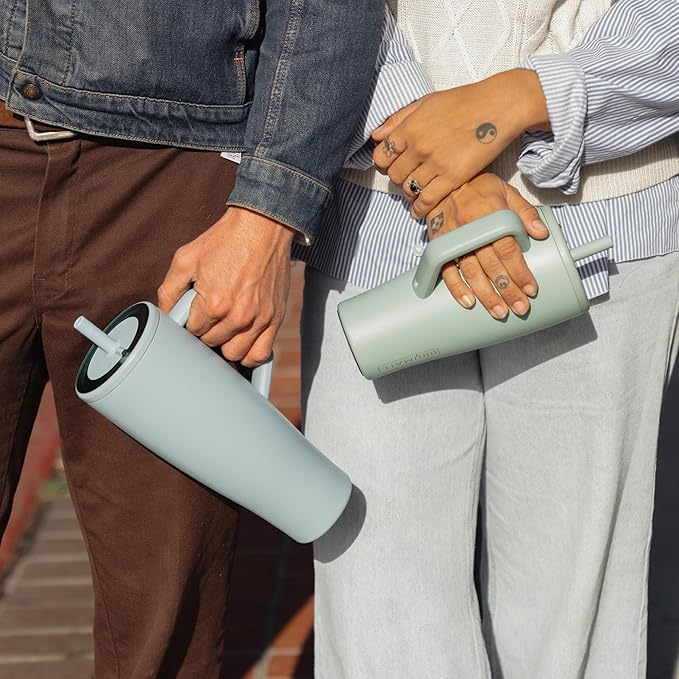 BrüMate Era 30 oz Tumbler with Handle and Straw | 100% Leakproof Insulated Water Bottle Tumbler with Lid and Flexible SoftSip Straw | Made of Stainless Steel | Cup Holder Friendly | 30oz (Lilac Dusk)