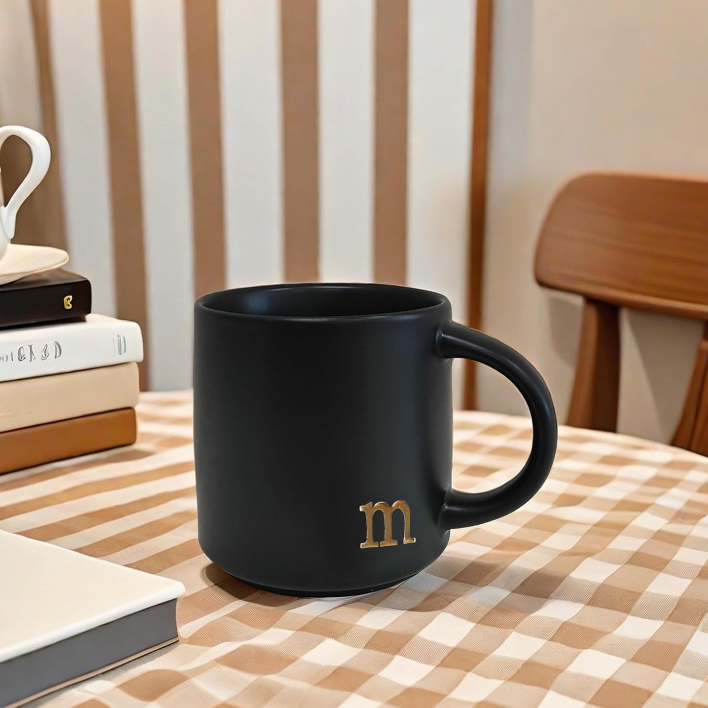 COLLECTIVE HOME - Black Monogram Ceramic Mugs, 15 oz Golden Initial Coffee Cups, Elegant Alphabet Tea Mugs, Personalized Halloween Mug with Gift Box, Perfect for Office and Home Décor (m)