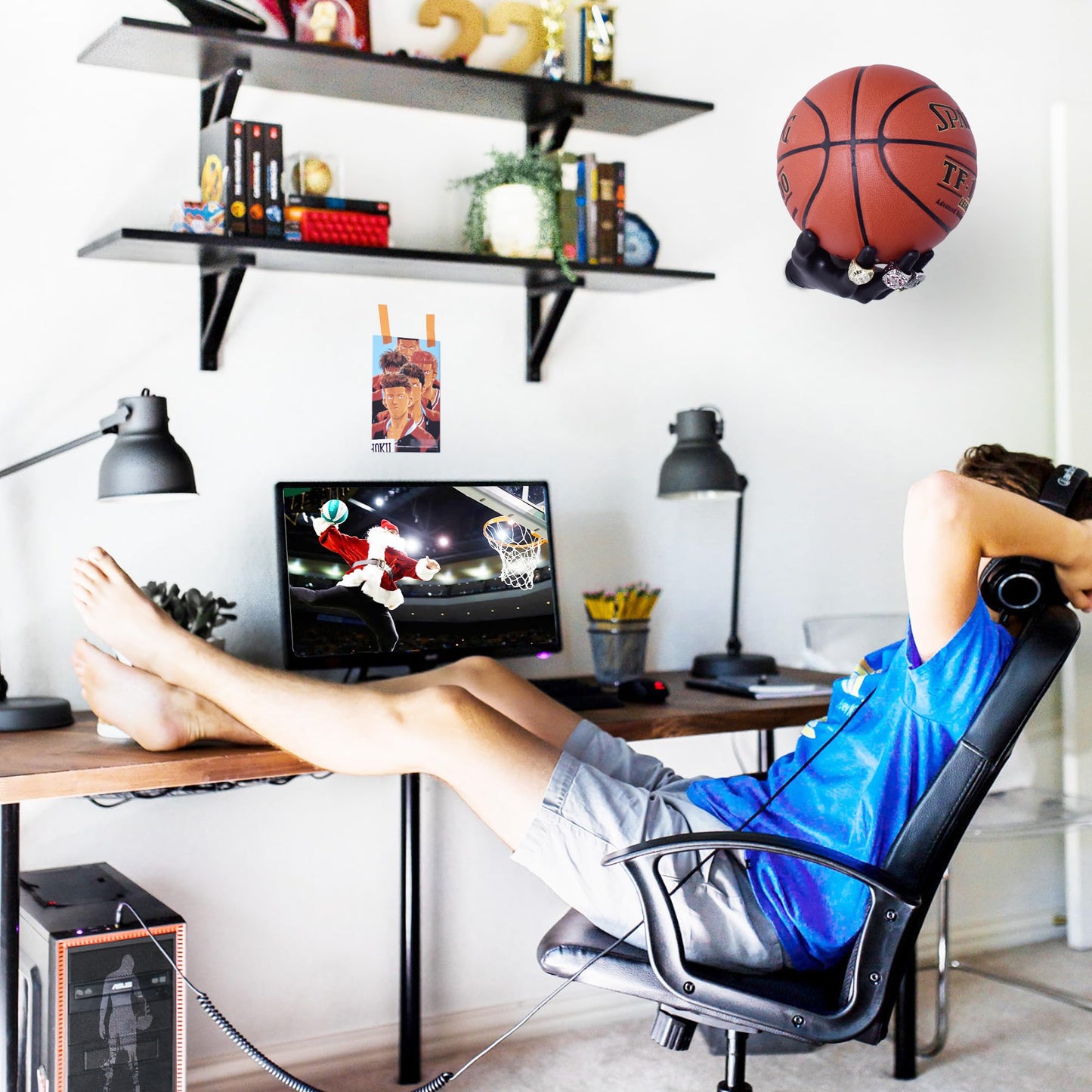 Basketball Holder, Hand Sculpture Ball Holder Wall Mount Art Decor Stand Basketball Storage Rack Organizer Display Case Man Cave for Football Soccer Gifts for Him Men Boys Gamers (White Ball Holder)