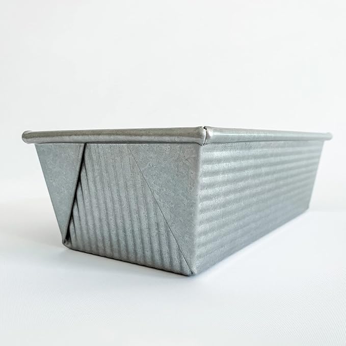 USA Pan Bakeware Aluminized Steel Loaf Pan, 5"D x 10"W x 3"H, 1.5 Pound