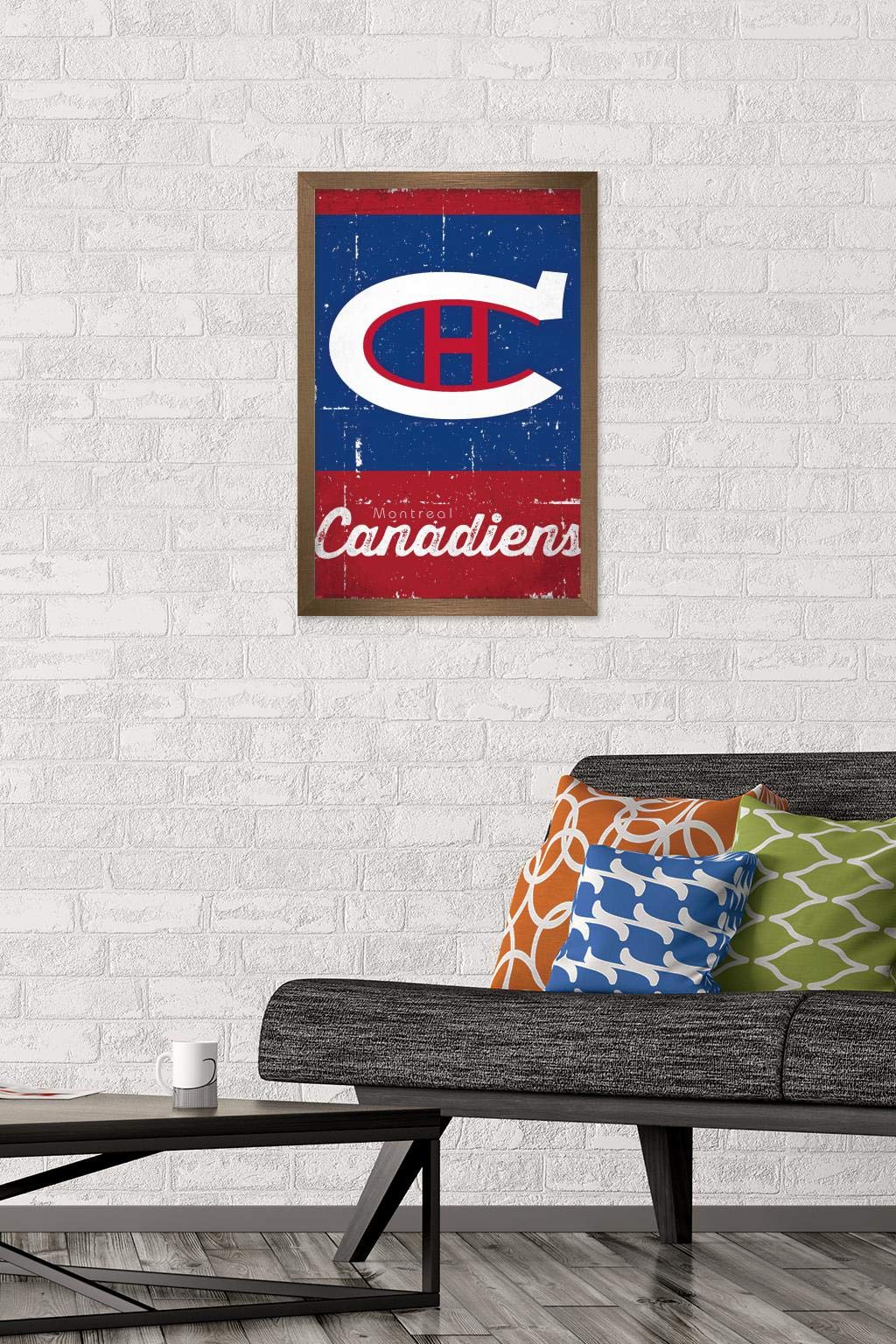 Trends International NHL Montreal Canadiens - Retro Logo 13 Wall Poster, 14.725" x 22.375", Bronze Framed Version