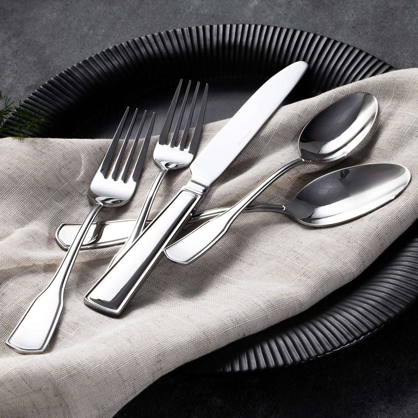 KINGSTONE 40-Piece Silverware Set, 18/10 Stainless Steel Flatware Set for 8, Tableware Cutlery Set, Utensil Sets for Home Restaurant, Mirror Finish, Dishwasher Safe