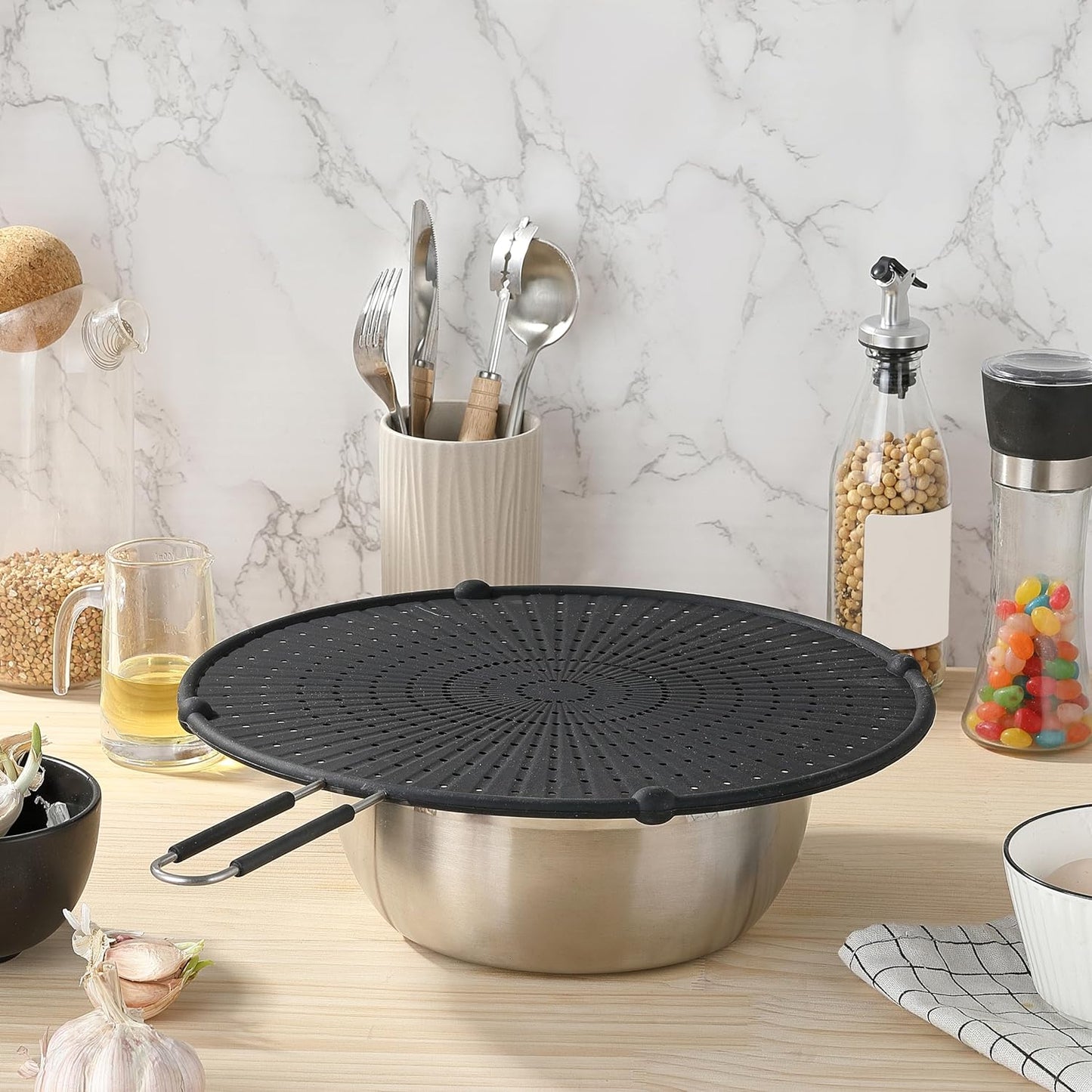 Splatter Screen for Frying Pan, Kaloo Grease Splatter Guard, Heat-Resistant Splatter Guards for Frying, Silicone Splatter Guard for Everyday Cooking, Dishwasher Safe (13inch,Black)